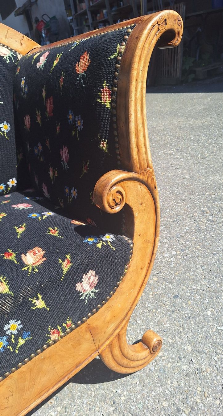 Sofas: Antikes Sofa mit Blumenmuster Biedermeierstil – D'occasion à Weinfelden par JoeBaer 2