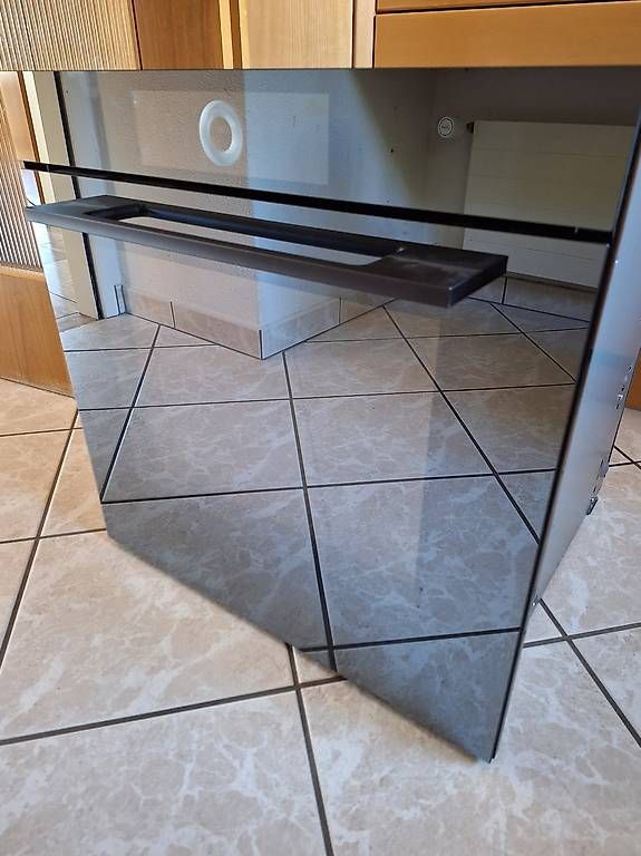 V-Zug Forni: V-Zug Backofen Combair V2000 – Usato da Eggersriet venduto da cherry.k