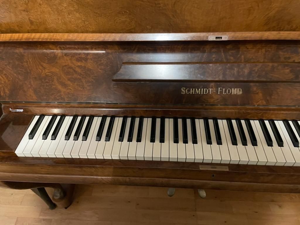 Schmidt-Flohr Musikinstrumente: Schmidt & Flohr Klavier – Gebraucht aus Lohn-Ammannsegg von leo_lpn5 2