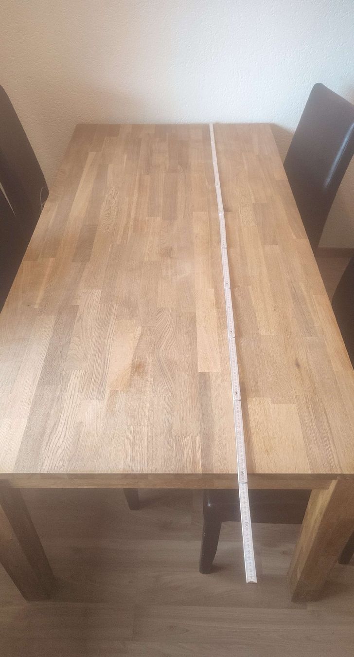 Tavoli: Massiver Holztisch aus Eiche 180x90 – Usato da Waltenschwil venduto da Bodensee84
