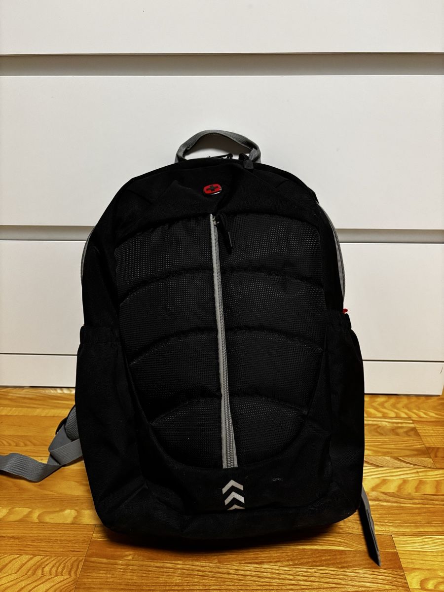 Wenger Zaini: Sac à dos ordinateur – Usato da Boudry venduto da gib_8grt