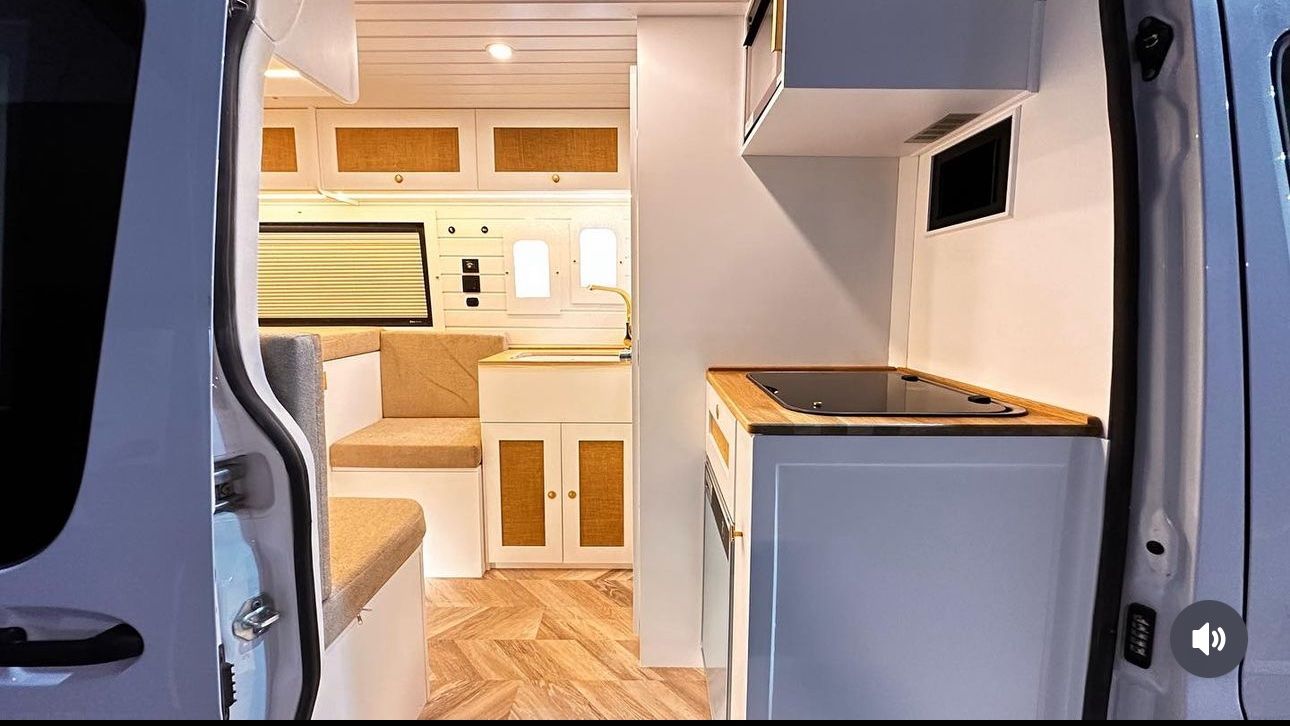 Mercedes-Benz Camping Fahrzeuge: Boho Van/Camper  Mercedes -Benz Sprinter – Neu (gemäss Beschreibung) aus Hünenberg von Z.Ay 7