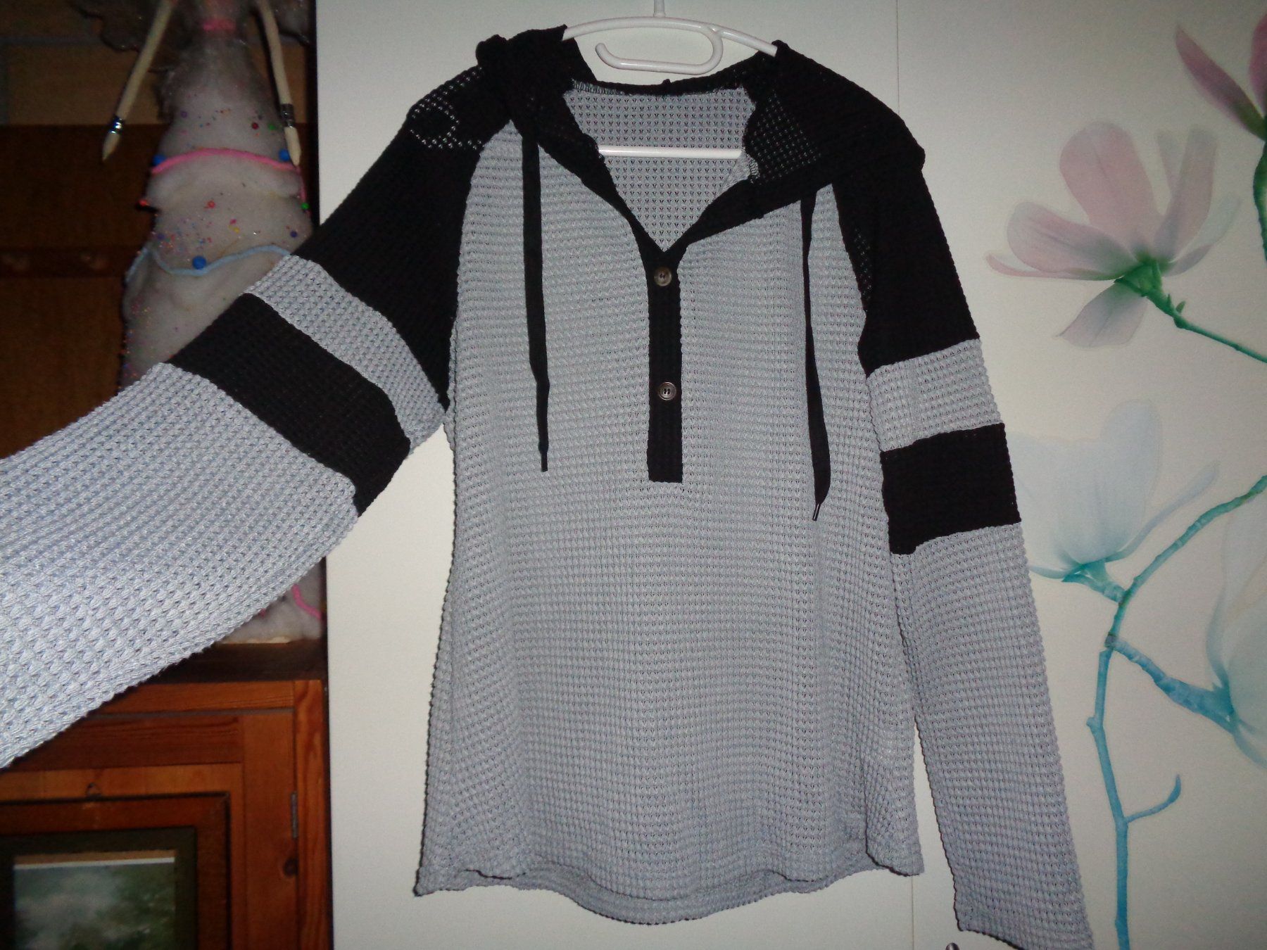 Shein Maglioni & Felpe: *** Kapuzen Pullover *** / Shein / Neu ab 1.00 – Nuovo (secondo la descrizione) da Othmarsingen venduto da Leuchtturmlady 1