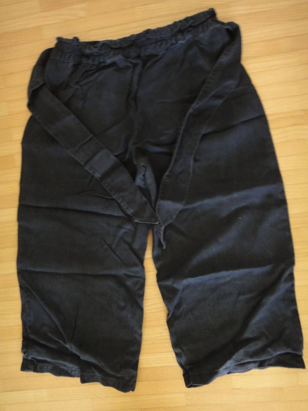Zara Pantaloni: Zara Blaue Stoffhose 7 Jahre – Usato da Winterthur venduto da LemonTree5 1