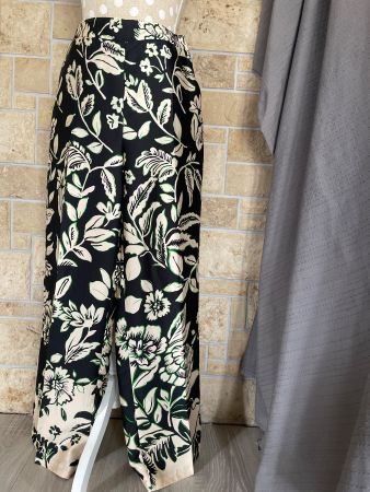 Zara Sommerhose mit Blumenmuster, Gr. 38,M Top Zustand!