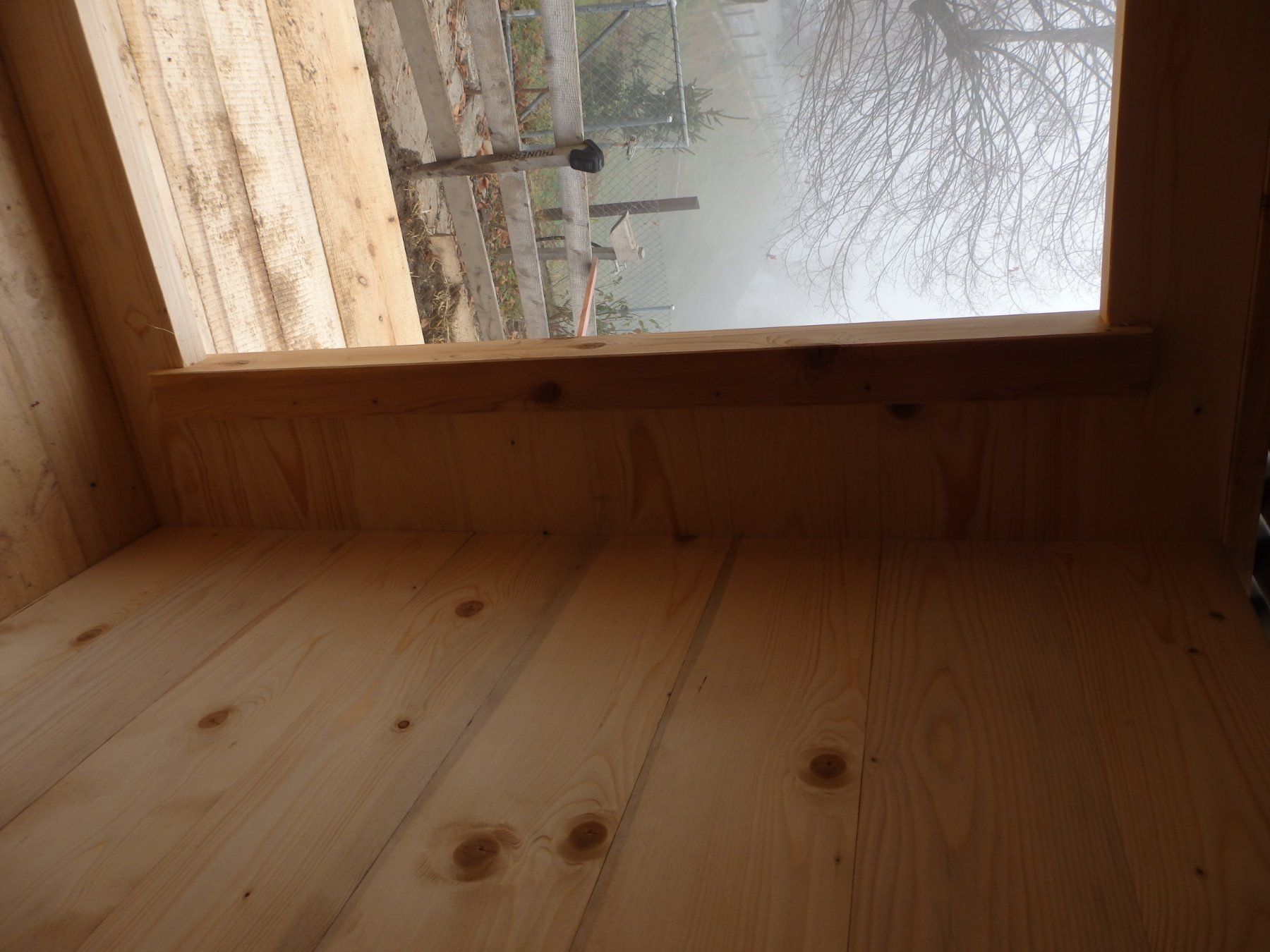 Gabbie, trasporto & Sicurezza: Kälberiglu aus Holz neu – Nuovo e nell'imballaggio originale da Heiligenschwendi venduto da kiplimo 4