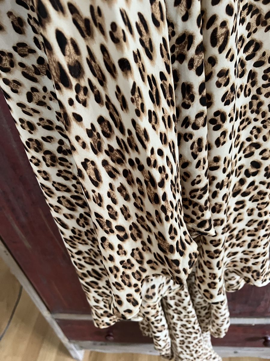Guess Kleider: Guess Kleid Gr. M wie neu – Neu (gemäss Beschreibung) aus Liestal von Katakinga 5