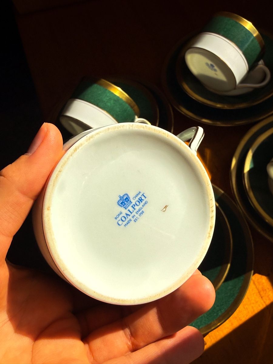 Tazze: Élégant ensemble Coalport composé – Usato da Le Sentier venduto da CannelleVintage13 5