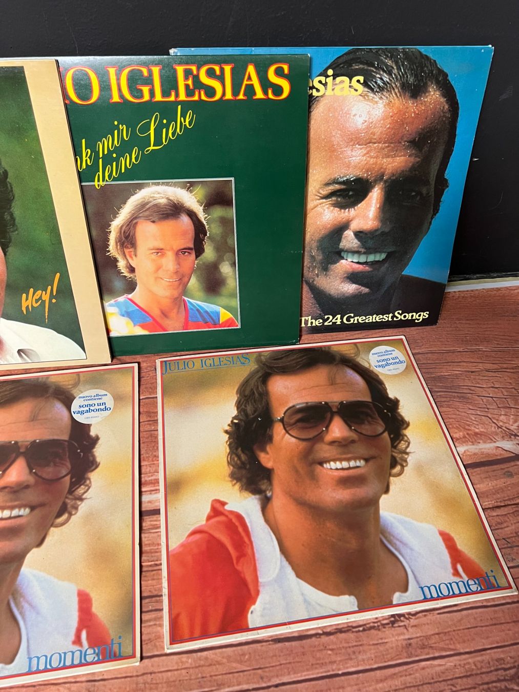 Dischi in vinile: Julio Iglesias - Schallplatten  sammlung – Usato da Bellinzona venduto da CarpiFotoSA 3