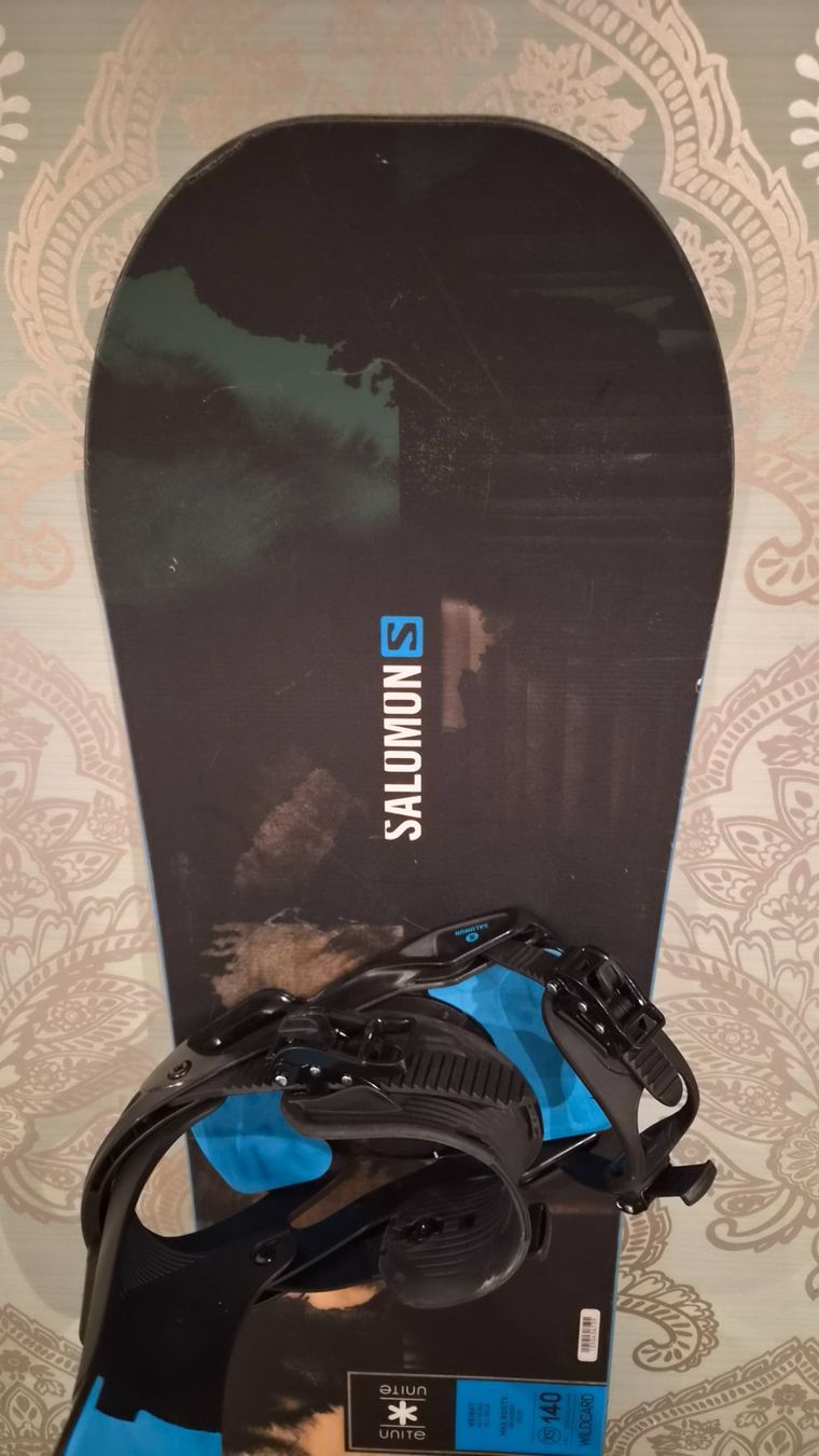 Salomon Boards: Salomon Snowboard 140cm inkl. Bindung – Gebraucht aus Oberrieden von Raja011 3