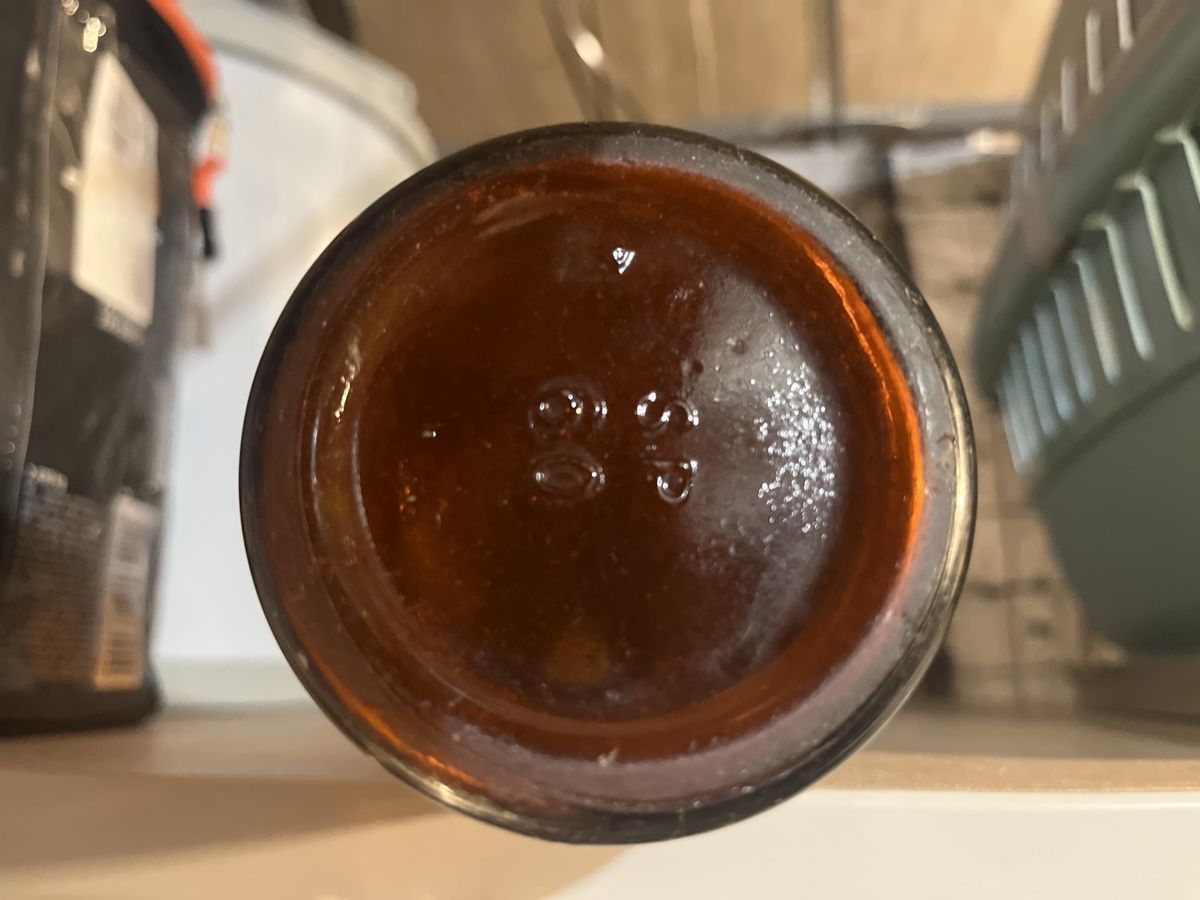 Verres, cruches & bouteilles: Bouteille bière cardinal  – D'occasion à Neyruz FR par Martin0129 1