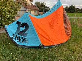 Kite-Komplettset Liquid Force3 Kites, 2 Bars, Board, Bag