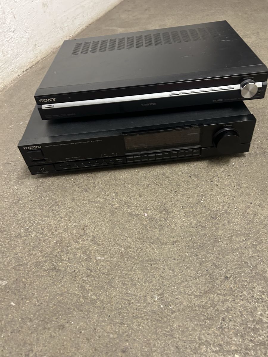 Funktechnik: Sony  – Gebraucht aus Basel von Krisztina.na 2