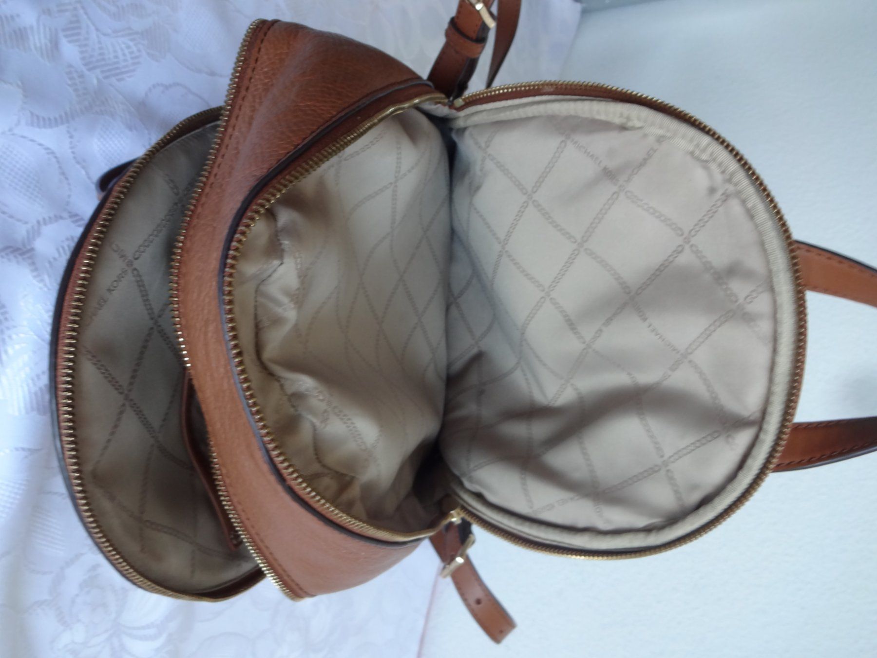 Michael Kors Sacs à dos: Orig. " Michael Kors " Leder Rucksack – Neuf (Voir description) à Frauenfeld par Jahy 7