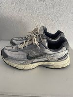 Nike Initiator  42.5