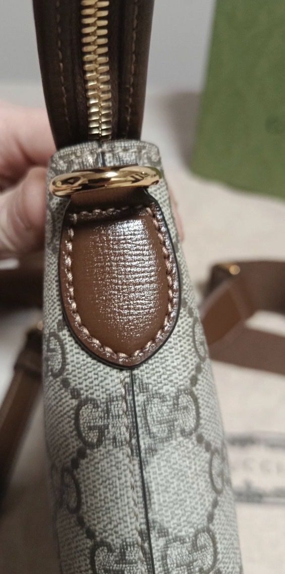 Gucci Taschen: Gucci Crossbody Bag, Small, Timeless Style, Pristine! – Neu (gemäss Beschreibung) aus Chardonne von sto_m6mx 1