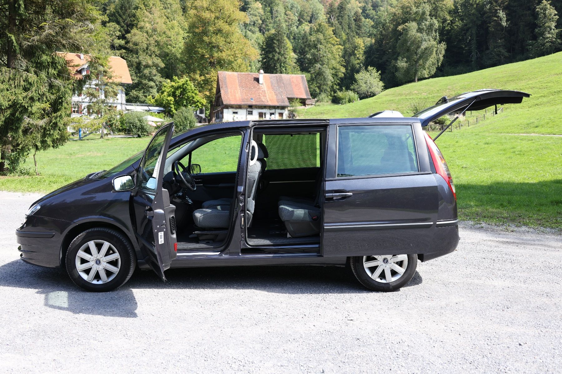 Fiat Automobili: Fiat Ulysse 2.0 JTD – Usato da Zug venduto da rs2000ch 6