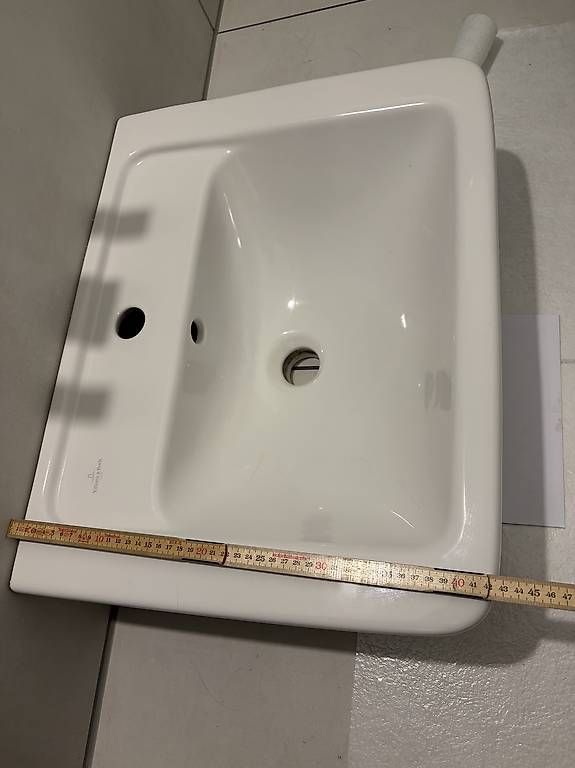 Villeroy & Boch Lavabi & lavandini: Villeroy & Boch Waschbecken – Usato da Bassersdorf venduto da MartinWeber 2