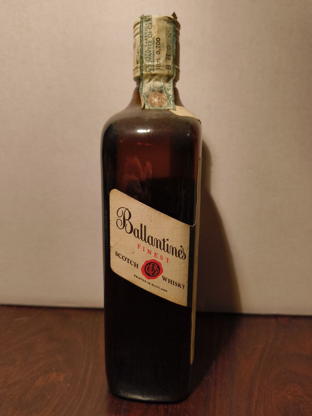 Ballantines Spiritueux: Flasche Ballantine's Finest Scotch Whisky Italien Blombe – Neuf (Voir description) à stettlen par VintageBern_ch 1