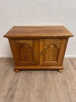 Vintage Barock Nussbaum Sideboard von Fässler