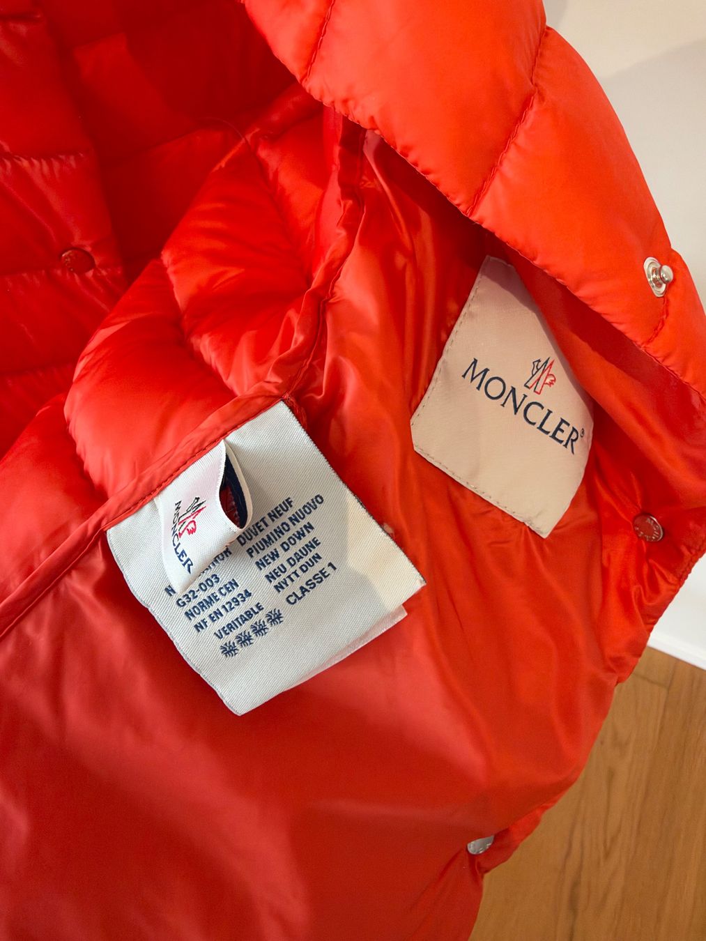 Moncler Gilet & Giacche: MONCLER WESTE – Nuovo (secondo la descrizione) da Schwyz venduto da bofb 6