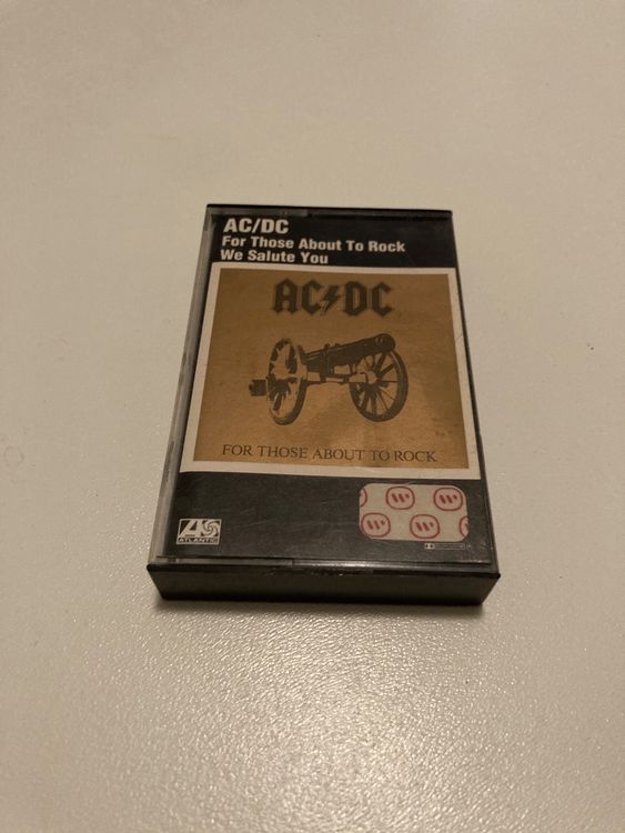 AC/DC MC - For Those About To Rock | Kaufen auf Ricardo