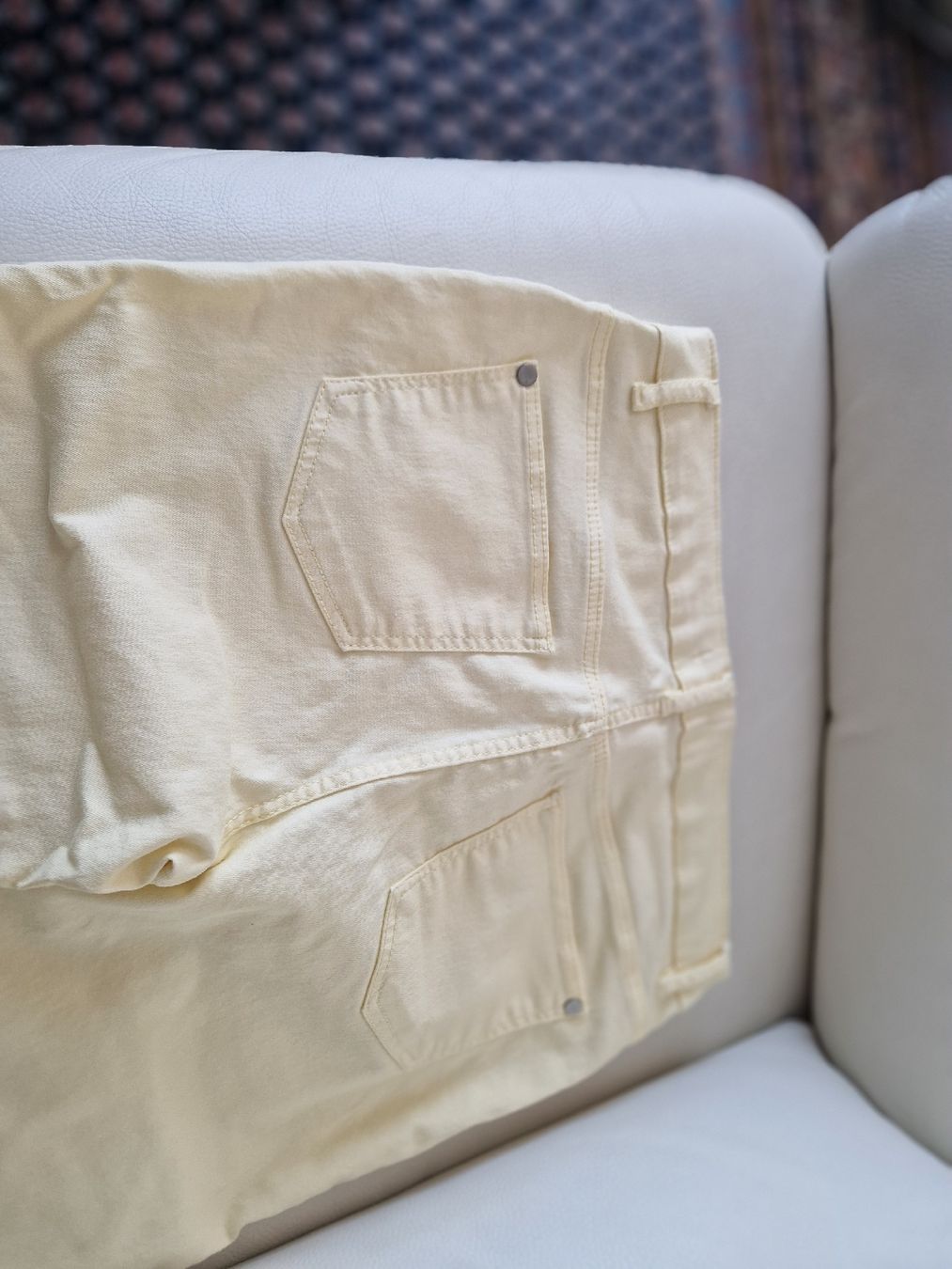 Lascana Jeans: Damenhose gelb Gr. 36 – Nuovo (secondo la descrizione) da Gelterkinden venduto da amalfi46 2