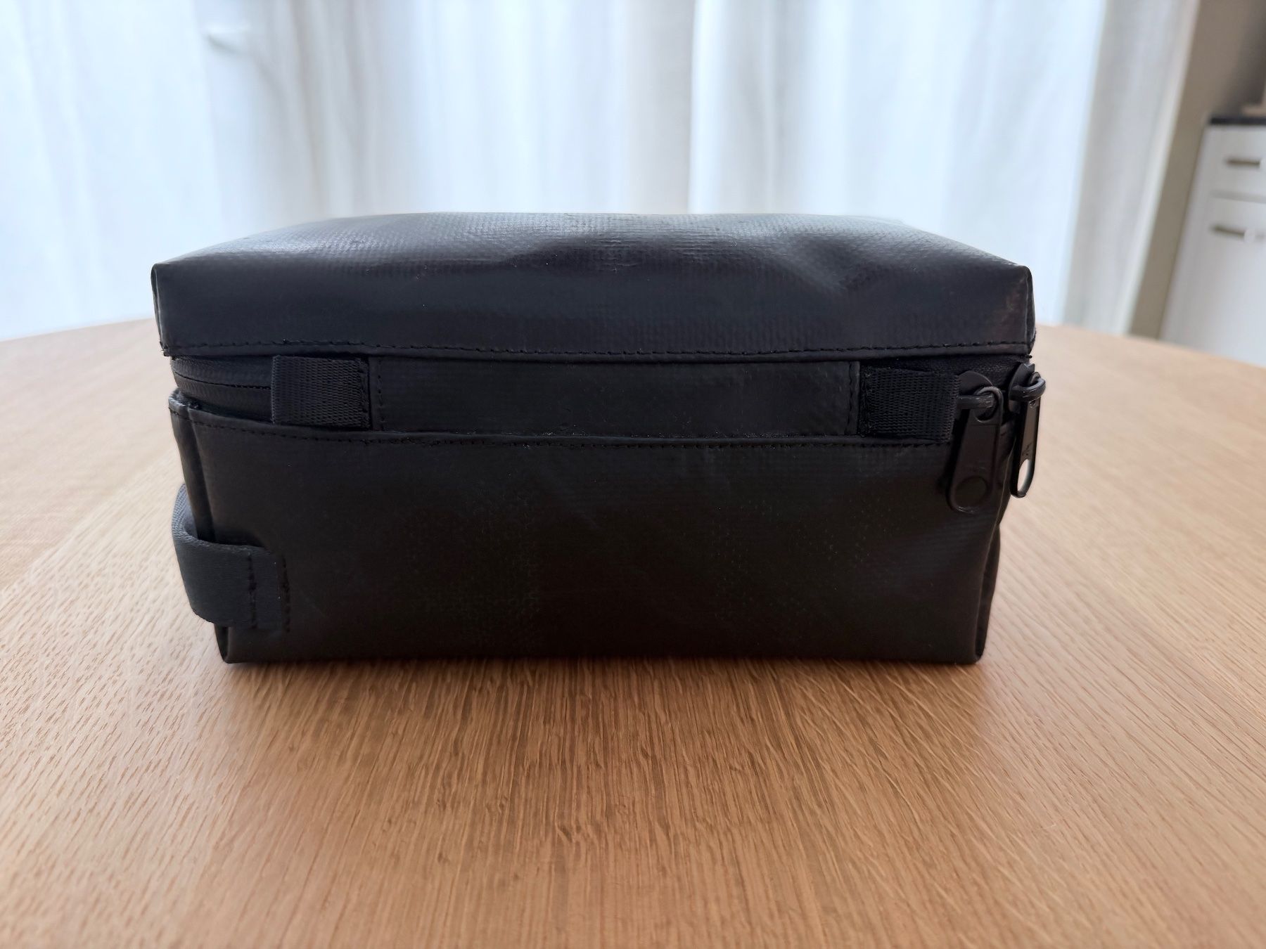 Freitag Custodie per cosmetici: Freitag - F36 WAYNE - Toiletry Bag - Schwarz – Usato da Zürich venduto da derLaufderDinge 3