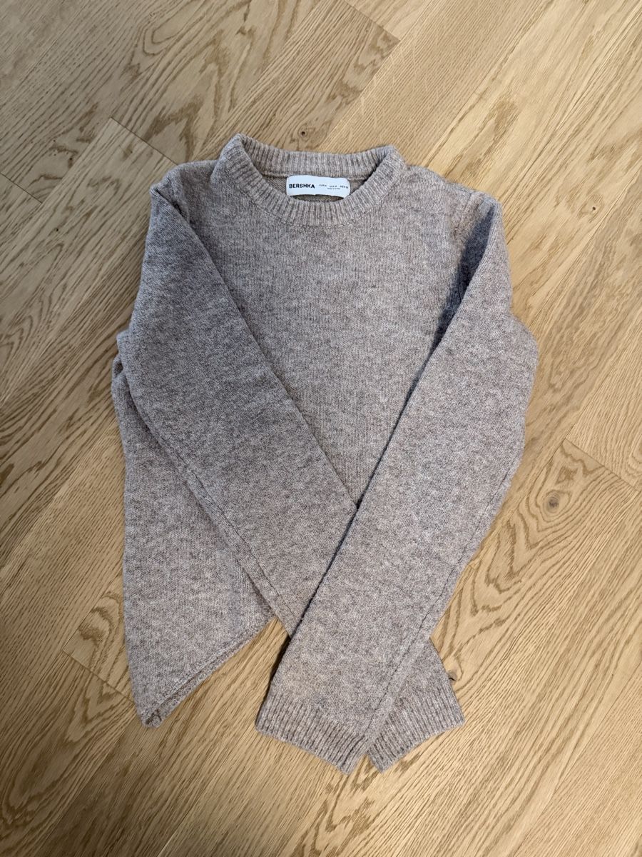 Bershka Maglioni & Felpe: Bershka Pullover, Grösse M, beige – Usato da Schaan venduto da bar_pp72 1