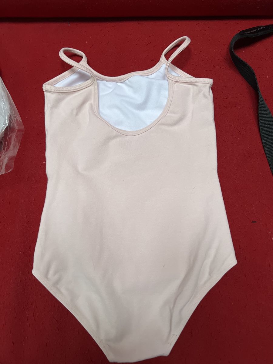 Bloch Trainer, Turnhosen & -trikots: Ballettbody Bloch 116-122 – Gebraucht aus Wolfwil von Vessie 2