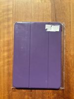 Case/Hülle für iPad 10th gen, neu und originalverpackt, lila