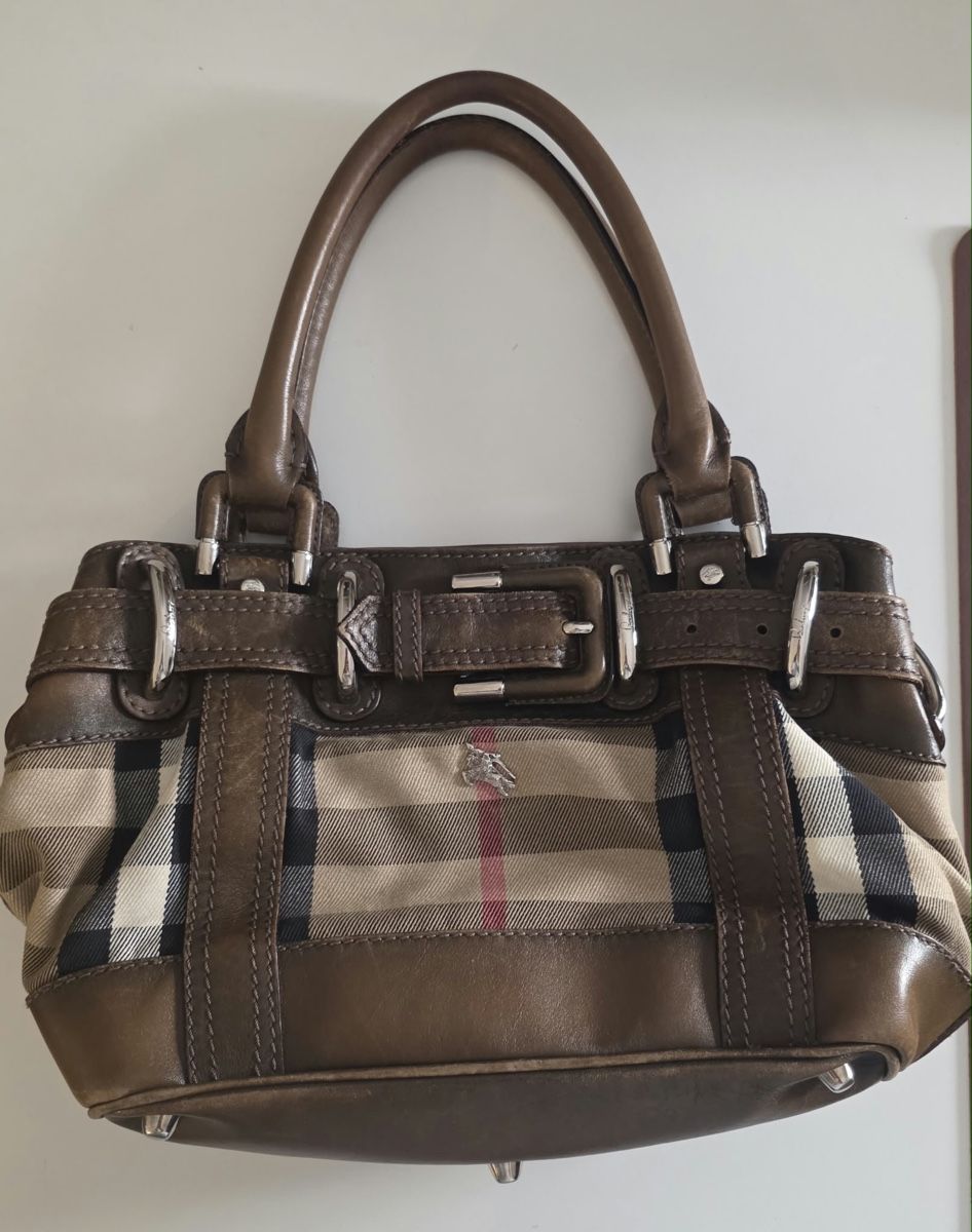 Burberry Borse da donna: Burberry Handtasche – Usato da Bern venduto da Maximusibussi