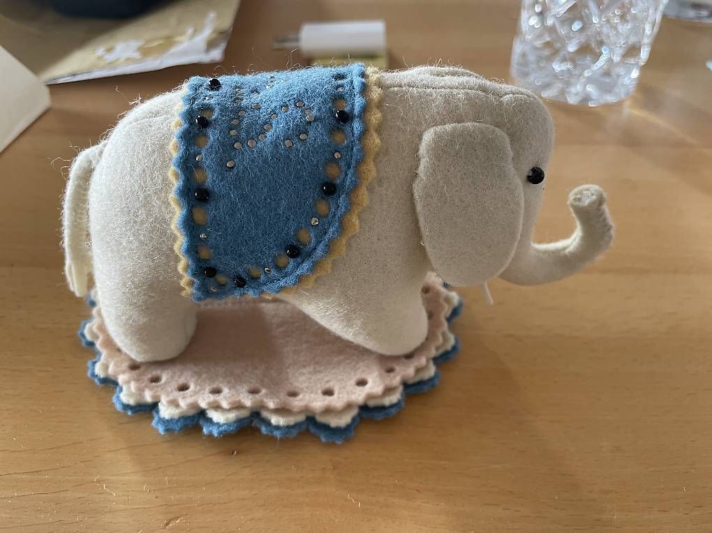 Giocattoli: Steiff Filzelefant – Usato da Flims Dorf venduto da sga_8myb