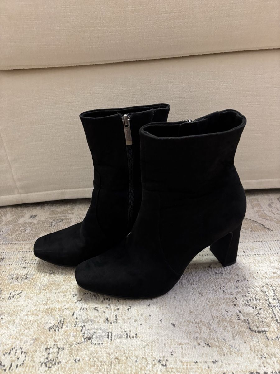 Damenschuhe: Tamaris Booties size 40 NP: 99.- – Gebraucht aus Horgen von lme_8kj7 2