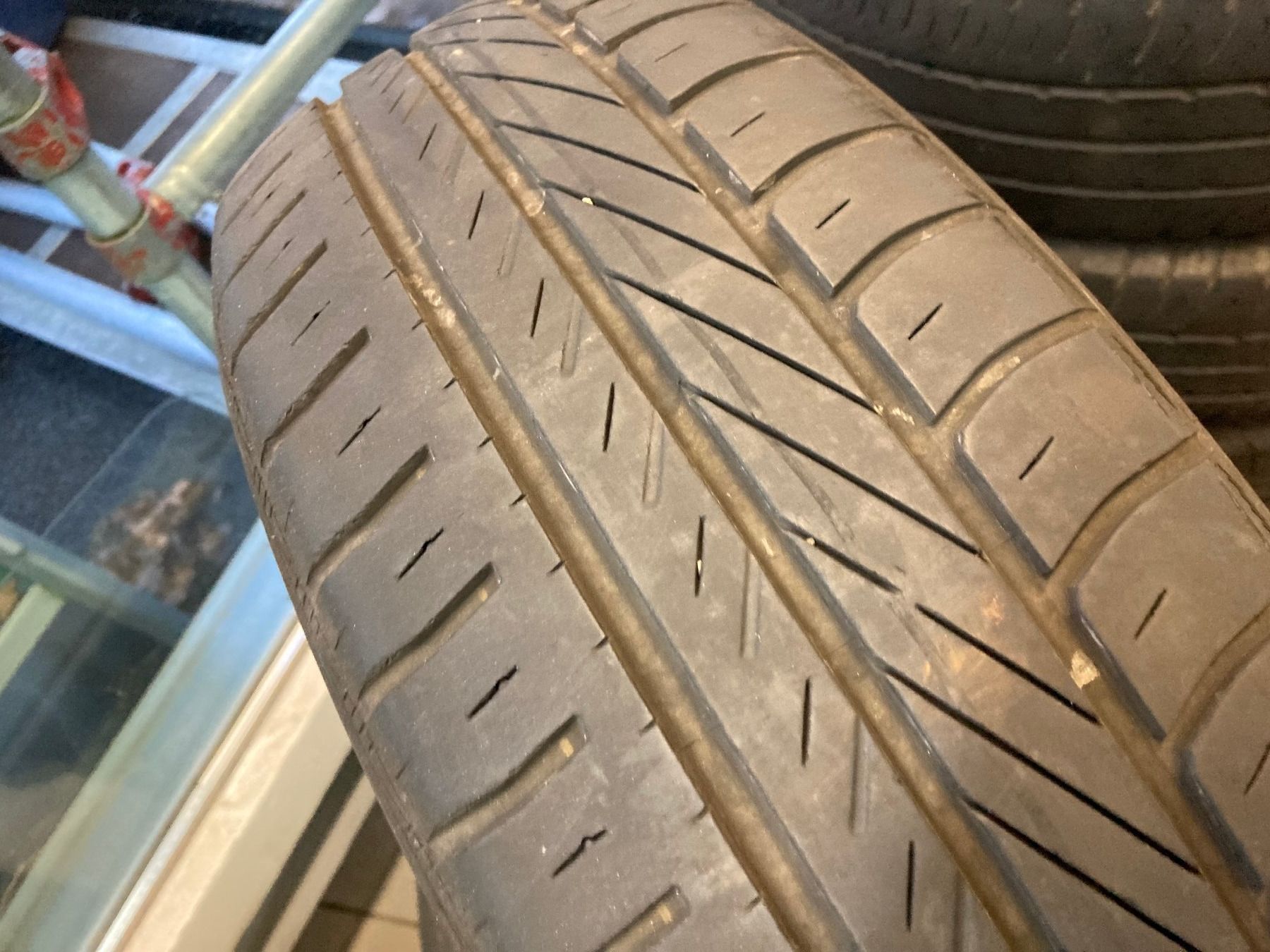 Goodyear Pneumatici & Ruote complete: 185/65R15 Sommerpneu – Usato da Cham venduto da WB2223 4