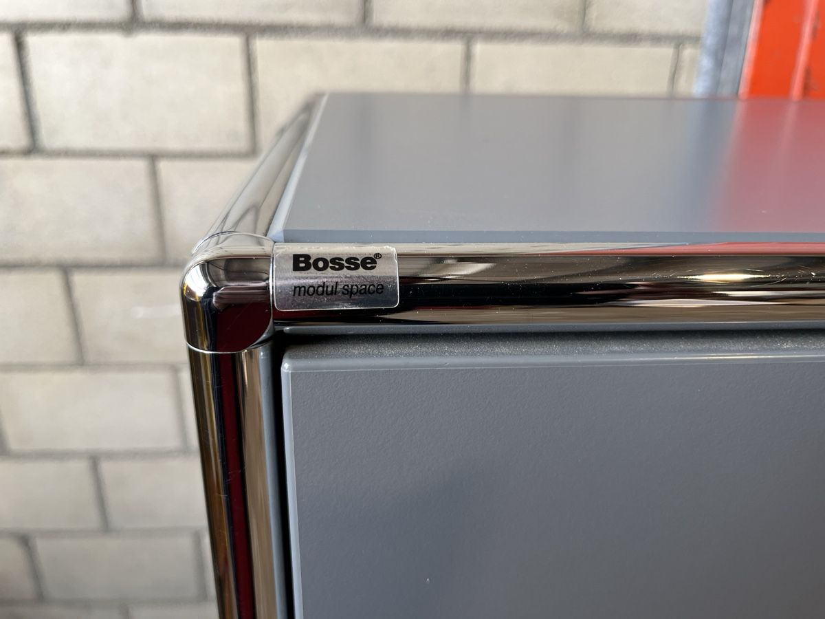 Cassettiere: Grosse Kommode / Sideboard von Bosse Modul Space – Usato da Wohlen AG venduto da Moh80 8
