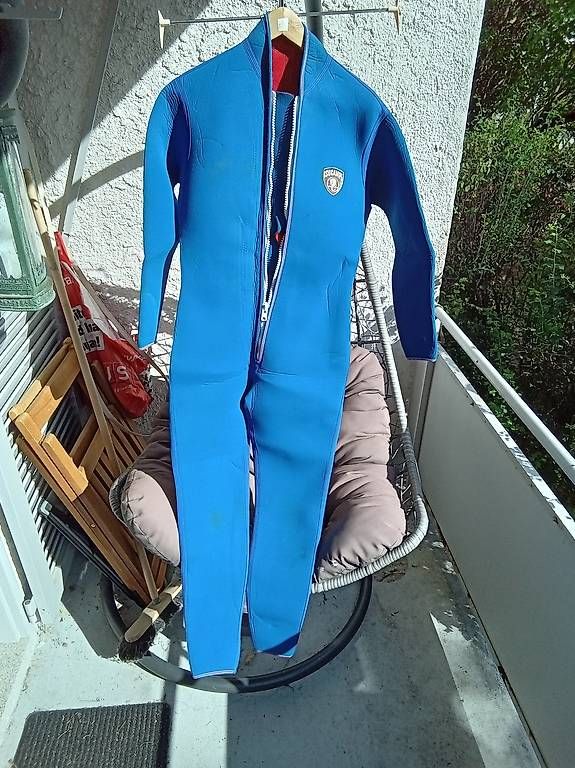 Tauchanzüge: Neoprene  – Gebraucht aus Bern von eric047 1