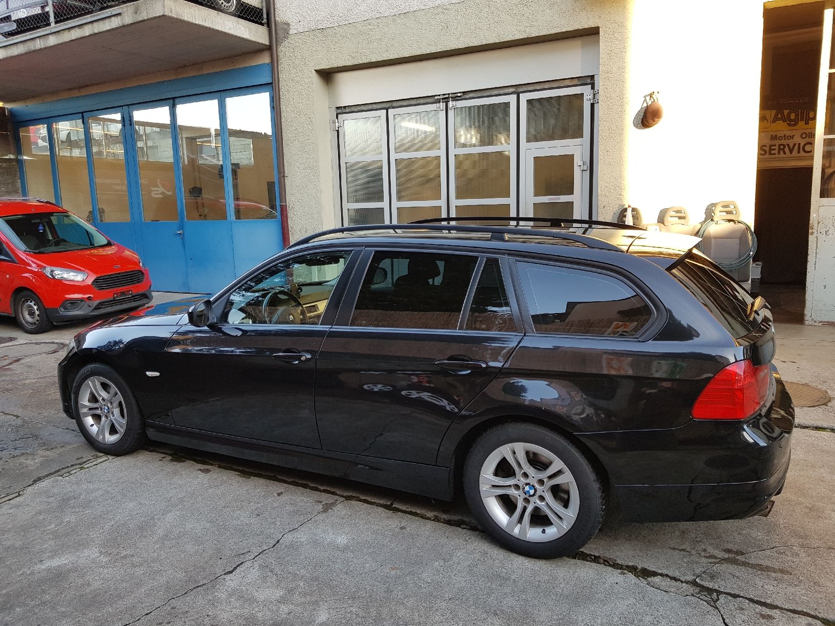 BMW Automobili: BMW 318i Mit MFK – Usato da Wattenwil venduto da Slappy 1