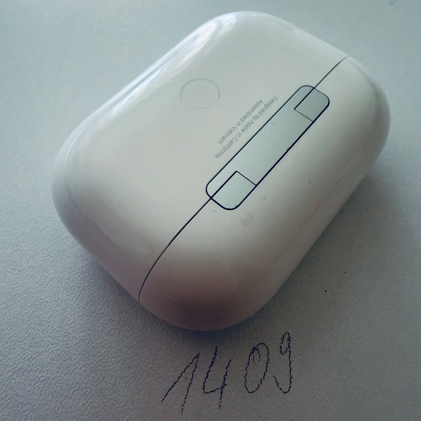 Apple Ladegerät: Original Apple Ladecase A2968 für AirPods Pro 2 Gen. USB-C – Gebraucht aus Basel von MY.AIRPODS.SHOP 2
