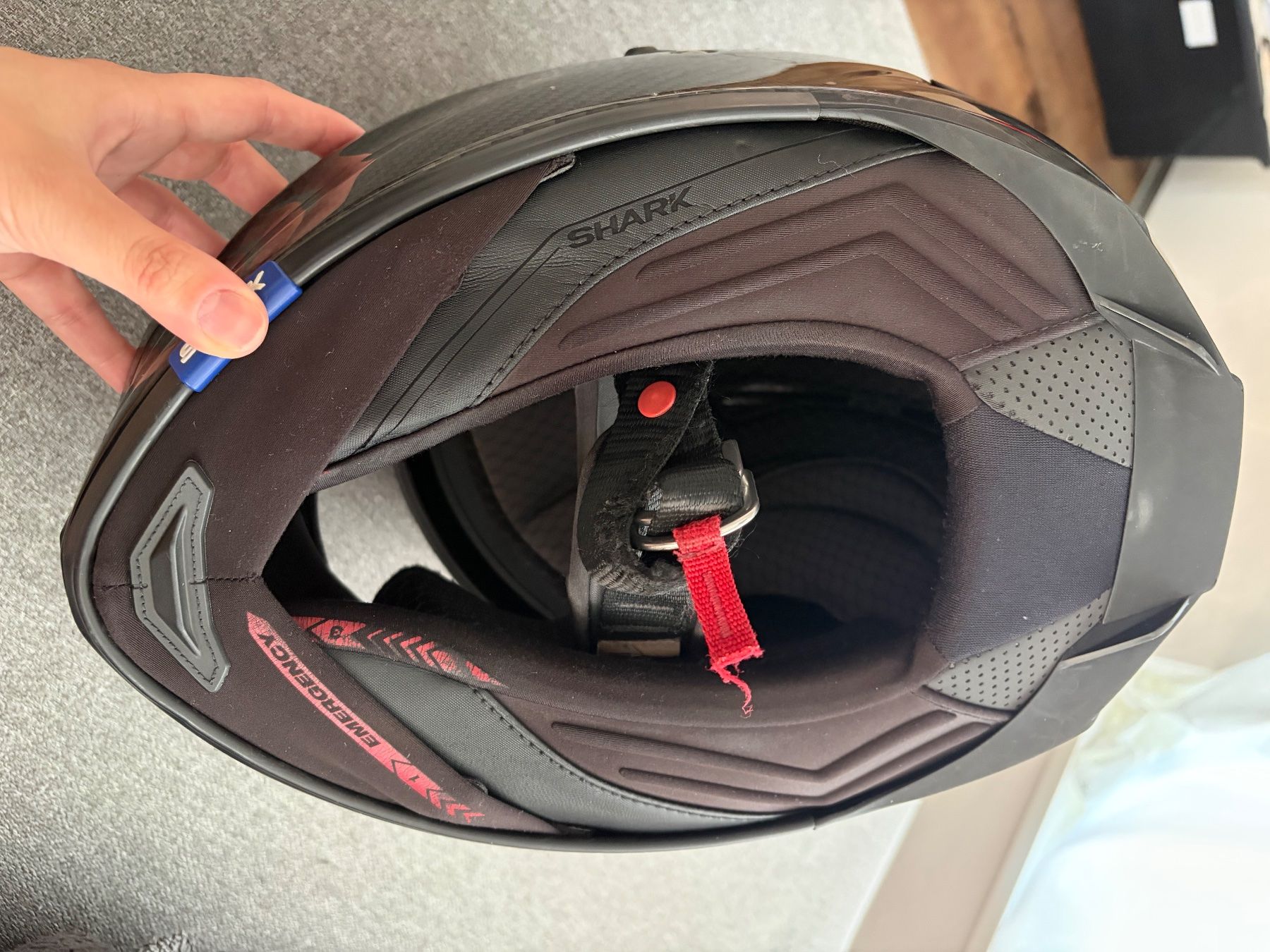 Caschi & visiere: Shark Carbon Motorradhelm Grösse M – Usato da Oberbüren venduto da mjt_xw5w 2