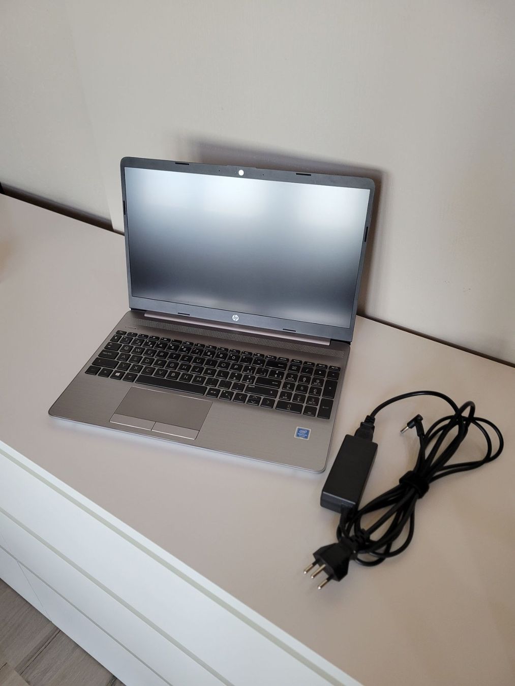 Hewlett Packard Portables: HP 250 G8 Notebook, Laptop – D'occasion à Embrach par iniiminii 7