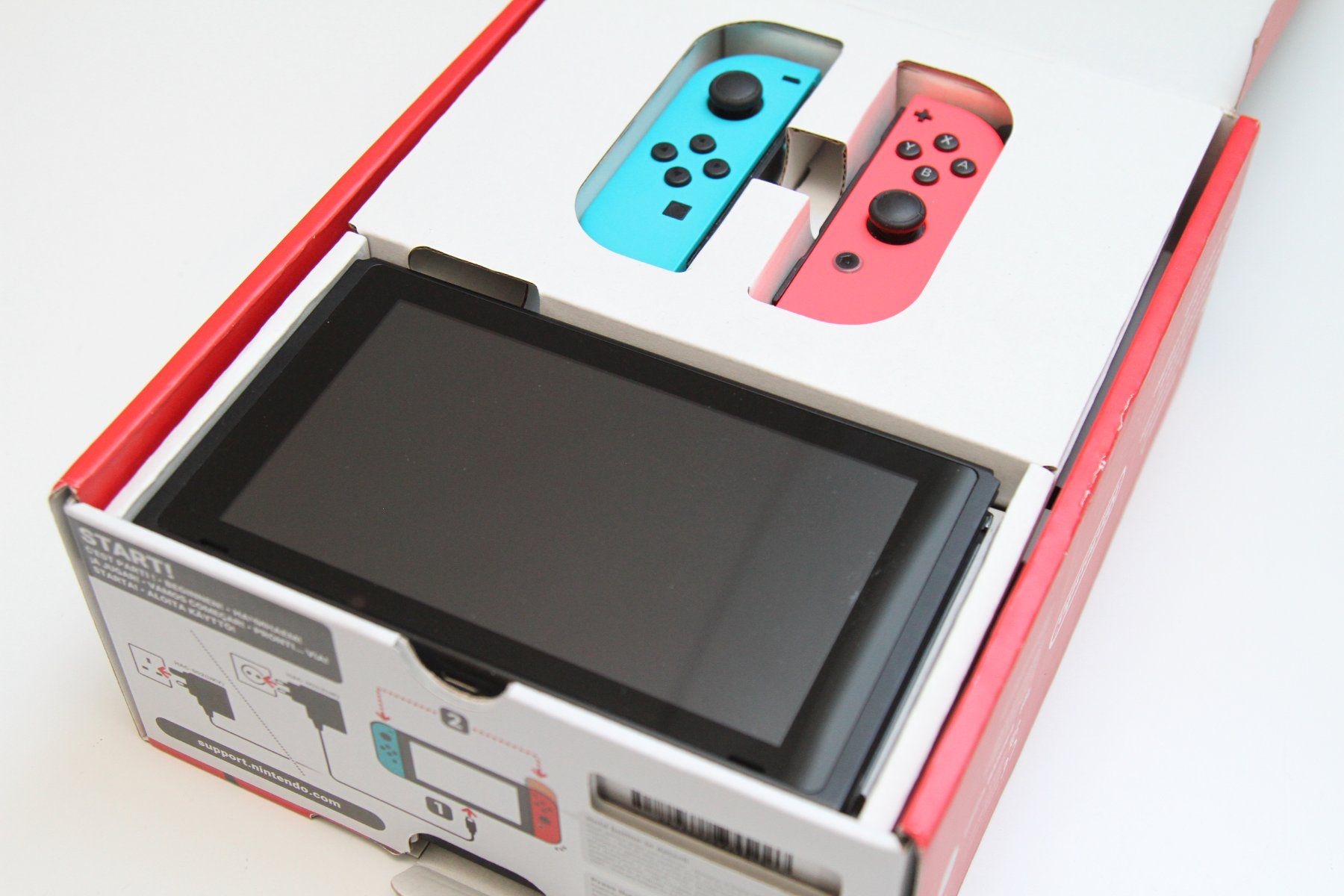 Nintendo Konsolen: Nintendo Switch mit Spielen – Gebraucht aus Basel von camelot99 2