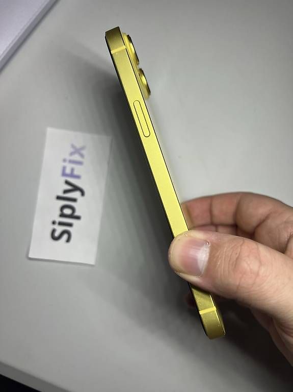 Apple Telefoni cellulari / Smartphones: iPhone 14 Plus ricondizionato – Usato da Locarno venduto da Kjaza 2