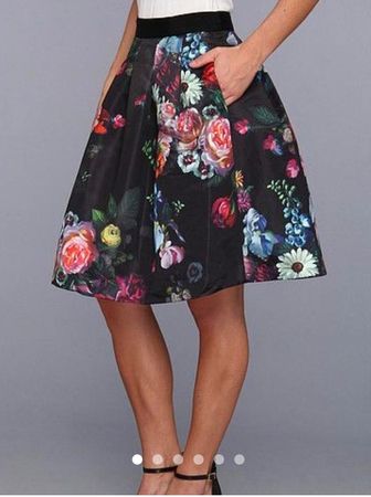 Wunderschöne Rock von Ted Baker, grösse 2 (EU gr. 36-38)