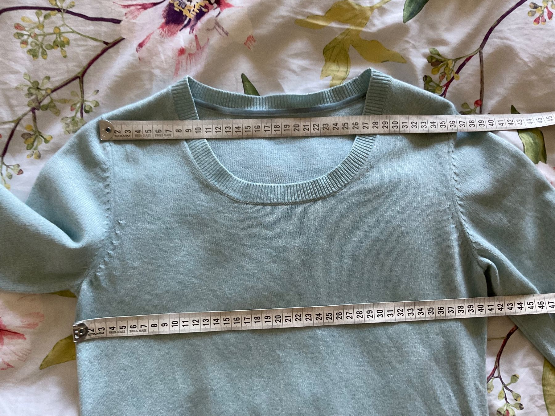 Maglioni & Felpe: 55% Seide 45% Kaschmir Pullover Gr S hellblau – Usato da Urdorf venduto da alda02 5