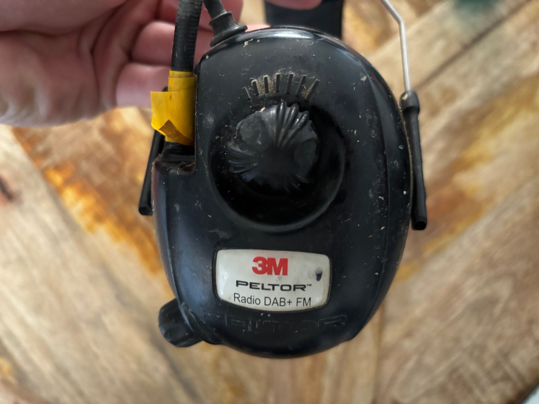 3M Cuffie: Radio Gehörschutz – Usato da Holziken venduto da scedi21