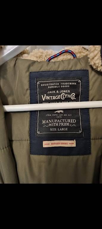 Giacche: Winterjacke jack & jones – Usato da Schaan venduto da Bandit44 1