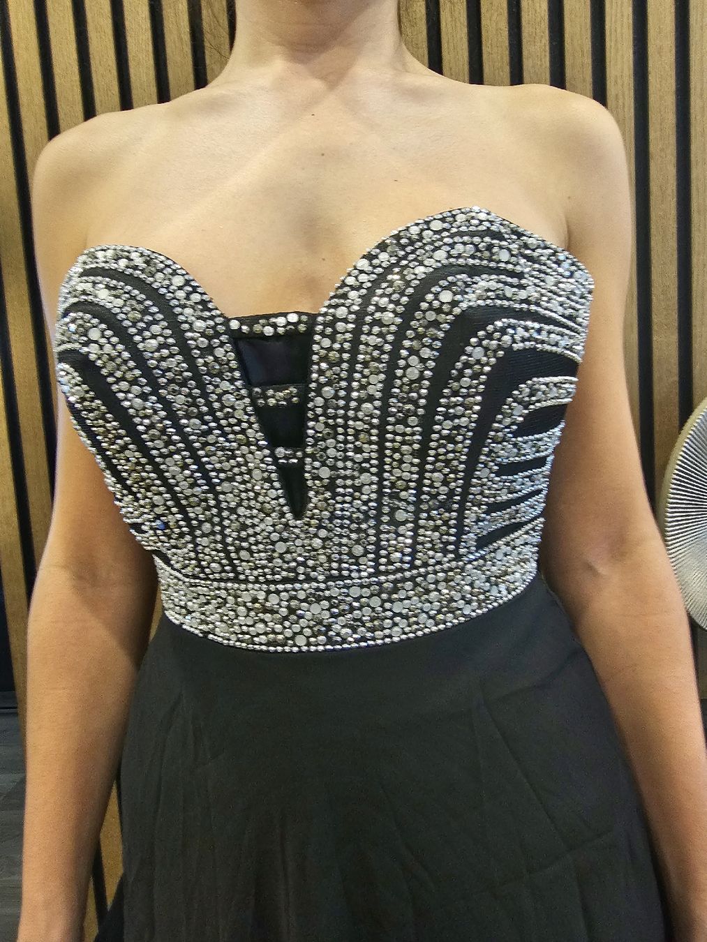 Vestiti: abendkleid – Usato da Grosshöchstetten venduto da Qenko
