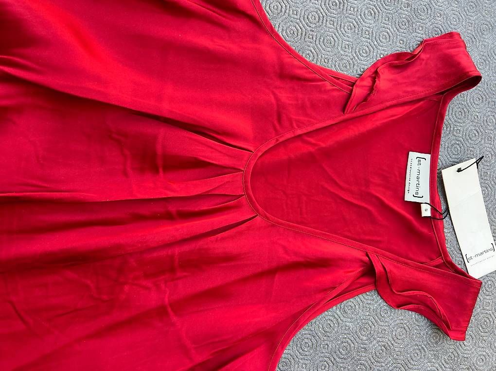 Vestiti:  Rotes Kleid von St-martins – Nuovo e nell'imballaggio originale da Tagelswangen venduto da fireiceprincess 4