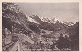 Lötschberbahn Blick Kandertal mit Felsenburgund die Alpen